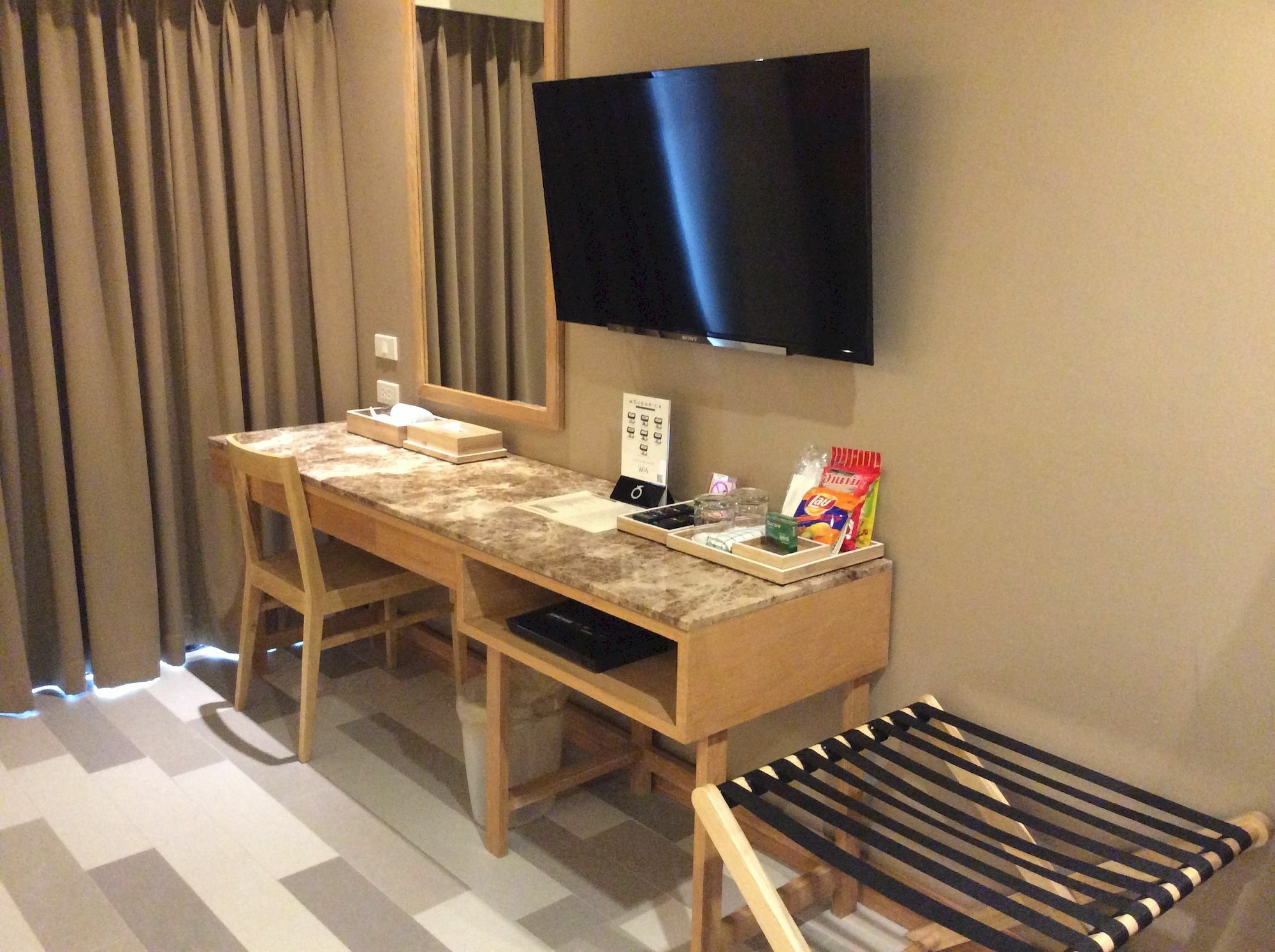 W14 Pattaya Hotel Bagian luar foto